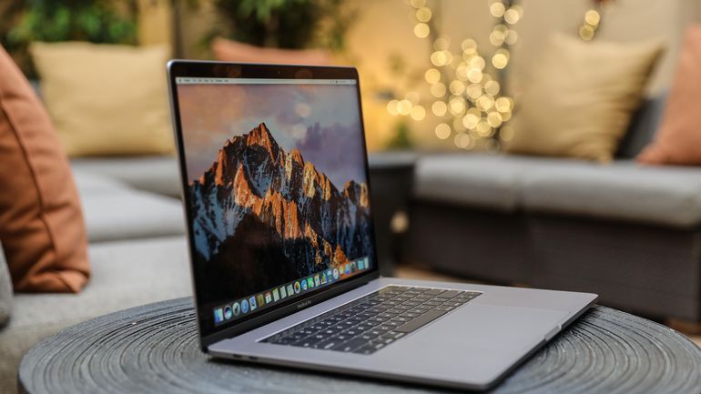 Apple MacBook Pro | Le meilleur ordinateurs portable pour le montage vidéo (4K Compris)