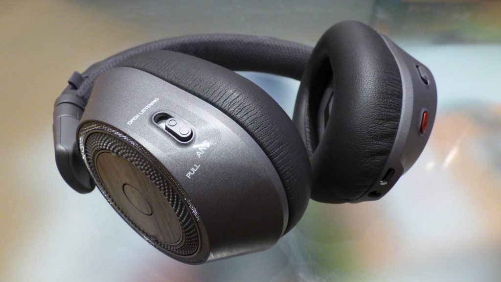 Plantronics BackBeat Pro 2 casque à réduction de bruit pour voyager