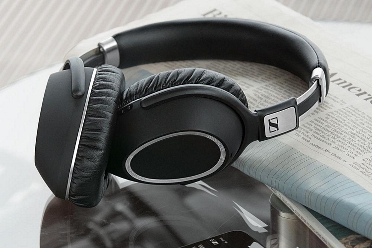 Sennheiser PXC 550 | Excellente qualité sonore et suppression du bruit, mais à quel prix?