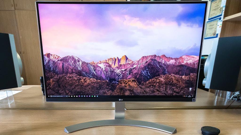 LG 27UD88-W