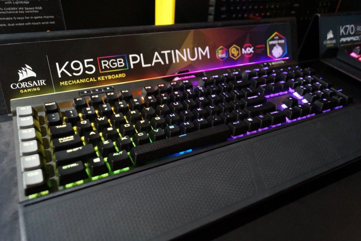 Si vous aimez cette sensation mécanique, essayez le clavier Corsair K95 RGB