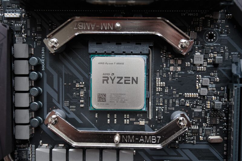 carte mere pour Ryzen 7 5700X3D